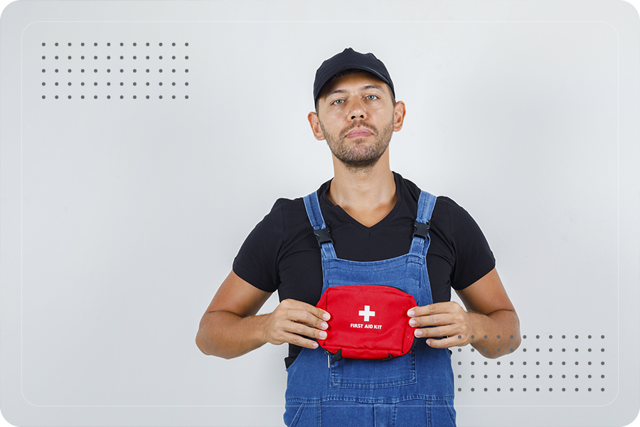 Обязательная комплектация аптечек первой помощи: нормативные требования для всех работодателей