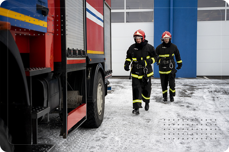 Фото материал Новости: МЧС утвердило план обновления нормативной базы в области пожарной безопасности на 2026 год - СНГ